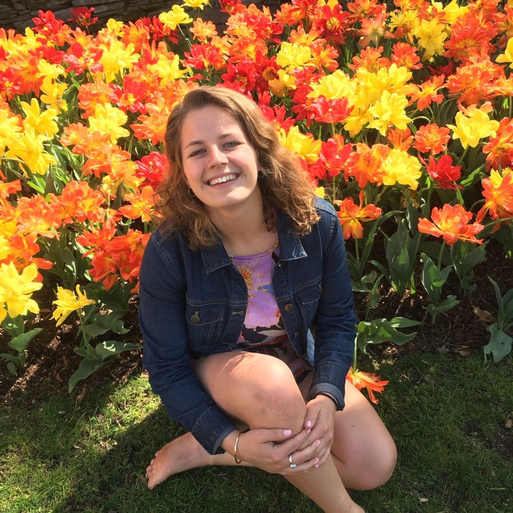 Meet your Posher, Kayla